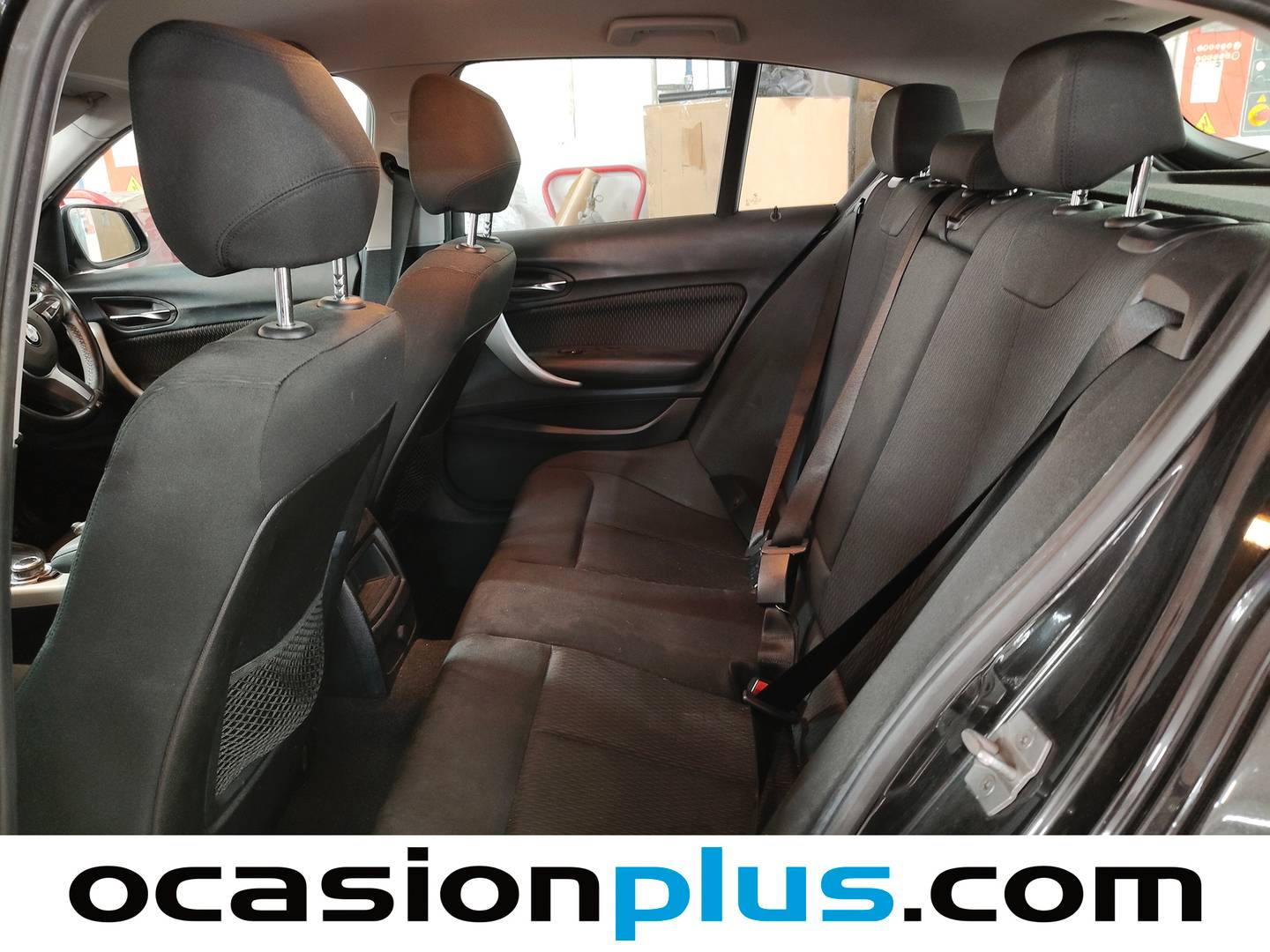 Foto asientos traseros BMW Serie 1 BMW Serie 1 118d (150 CV)