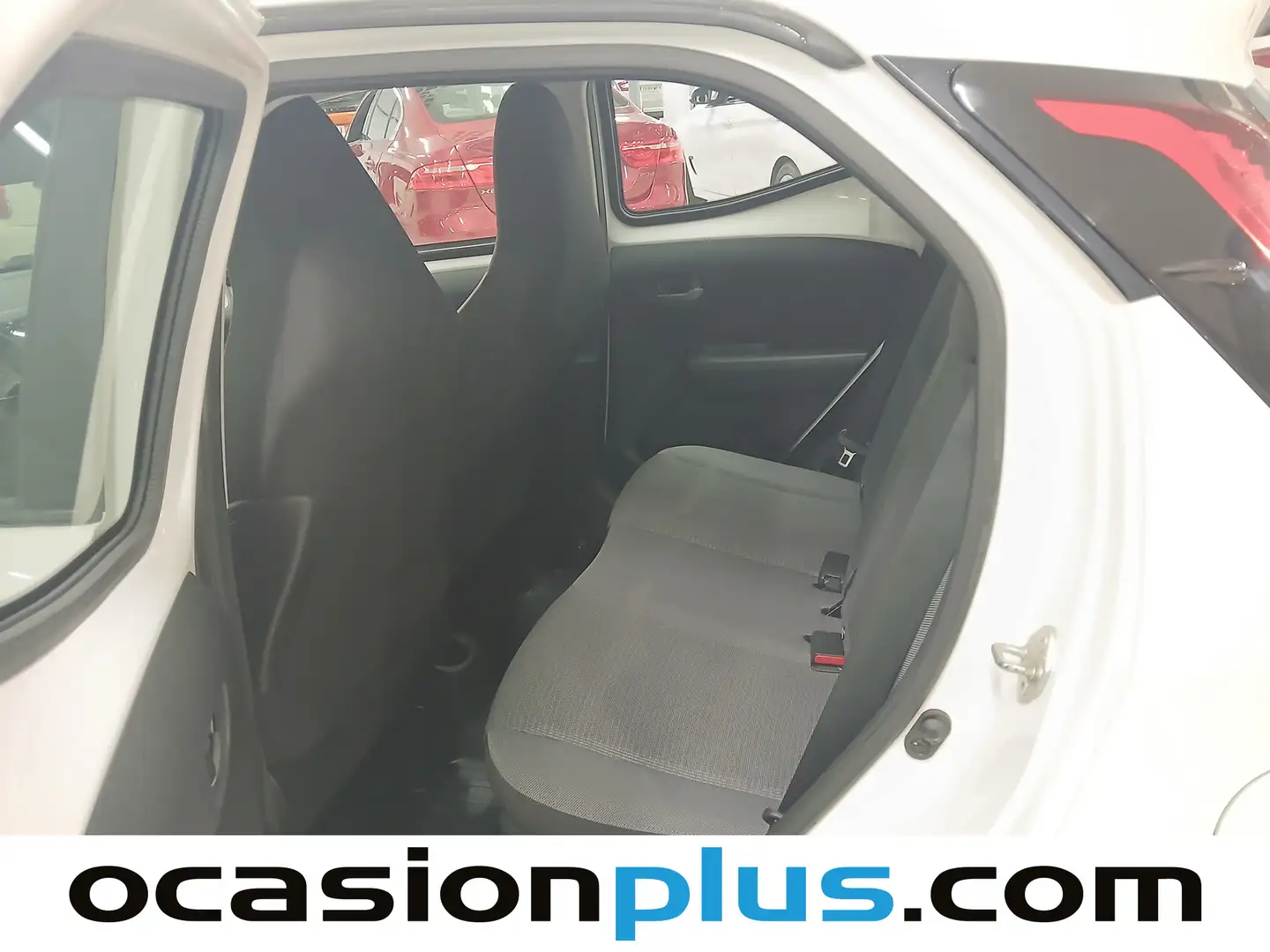 Foto Toyota Aygo Toyota Aygo 1.0 70 x-play (72 CV)