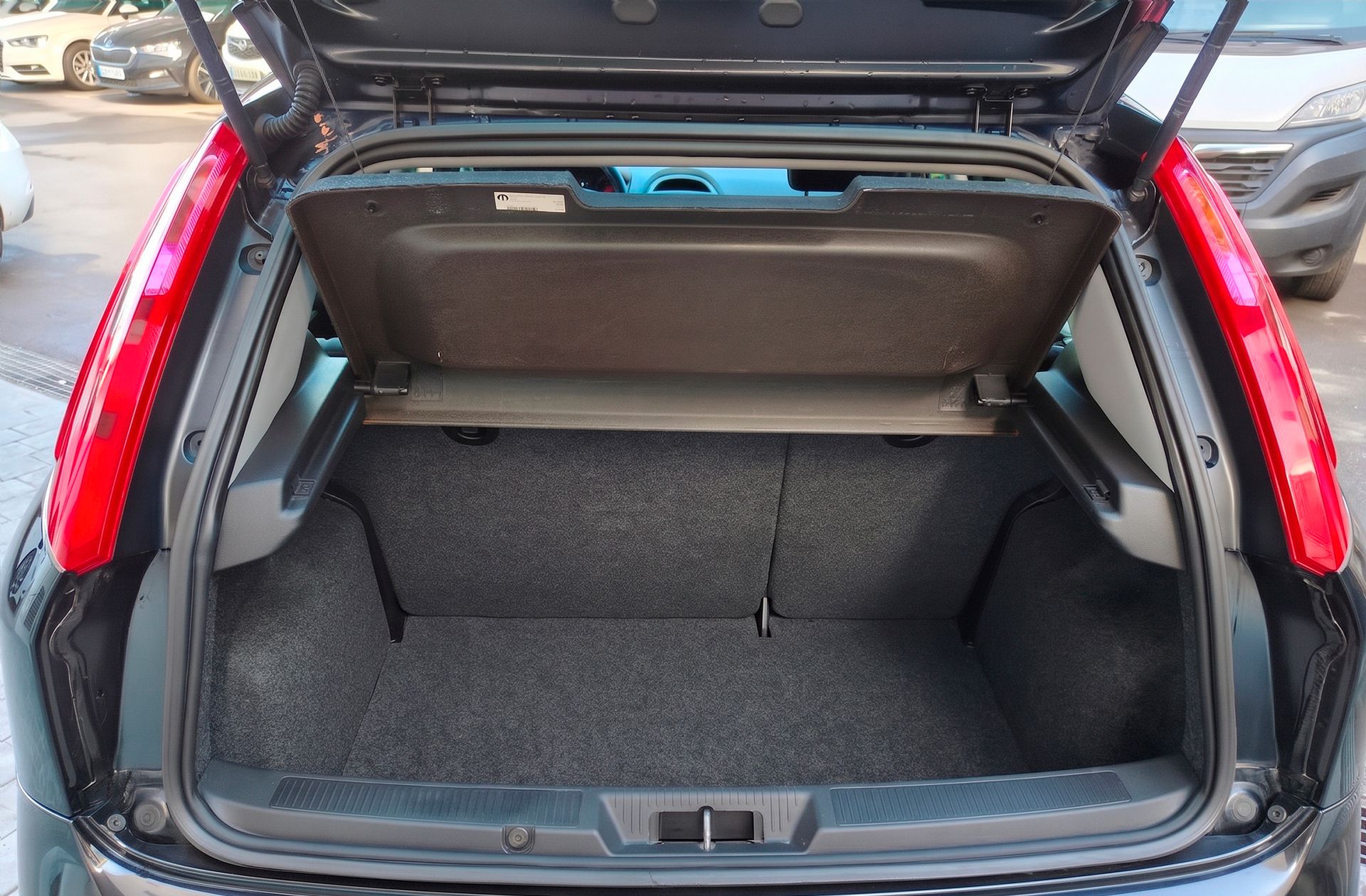 Fiat Punto 1.2 Easy - foto 13