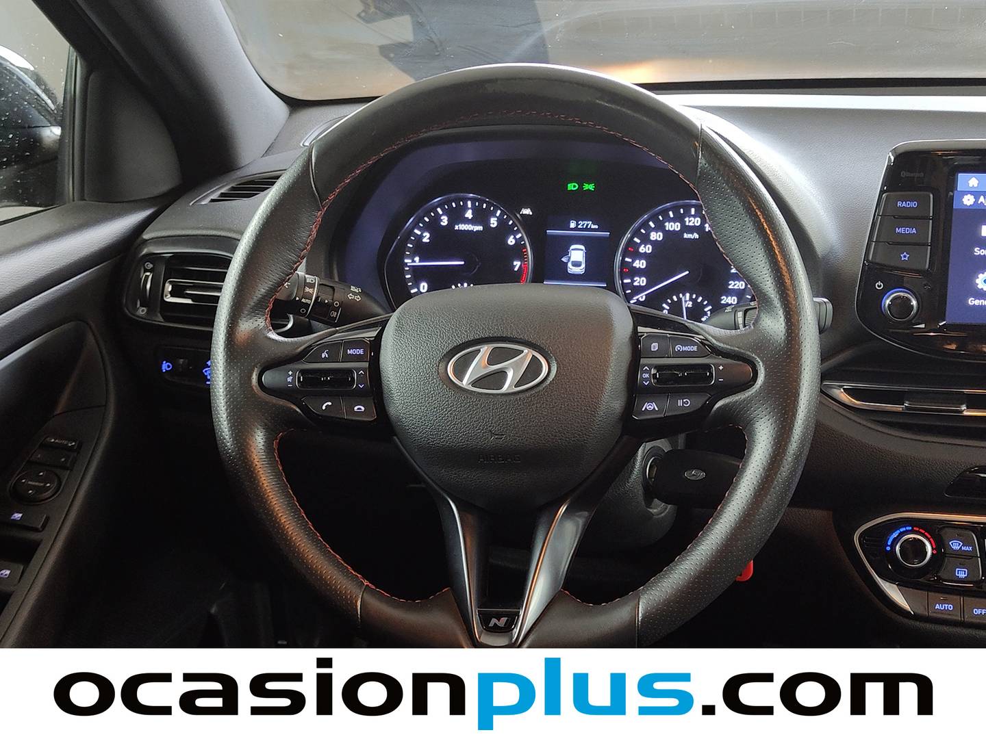 Hyundai i30 Hyundai i30 Fastback 1.0 TGDI N Line 30 Aniversario (120 CV) de segunda mano
