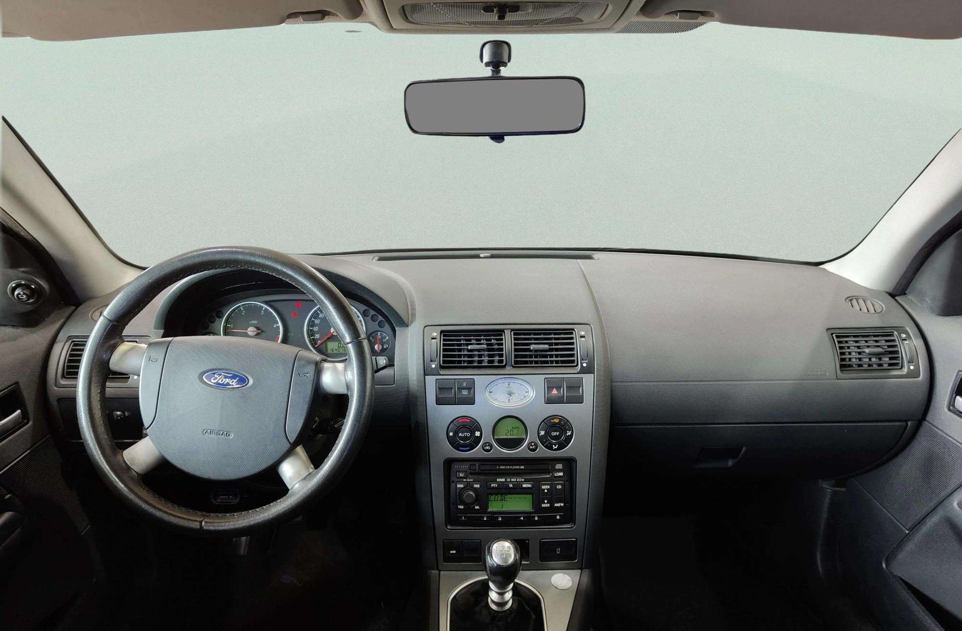Ford Mondeo 2.0 TDCi Trend - foto 6