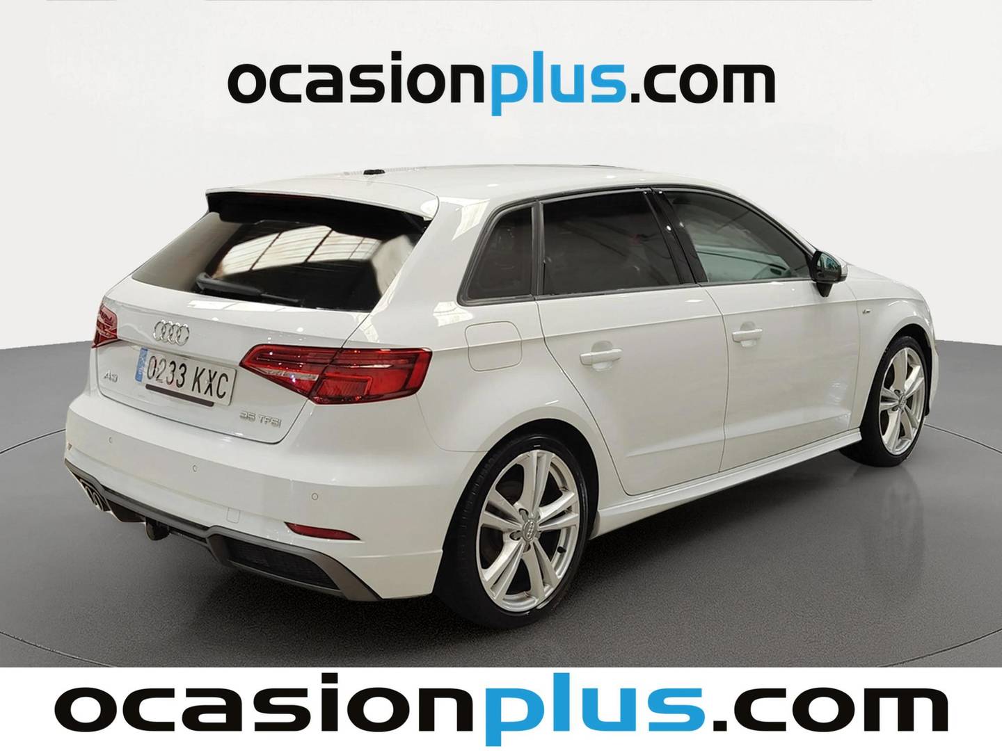 Foto trasera Audi A3 Audi A3 Sportback S line 35 TFSI (150 CV) derecha