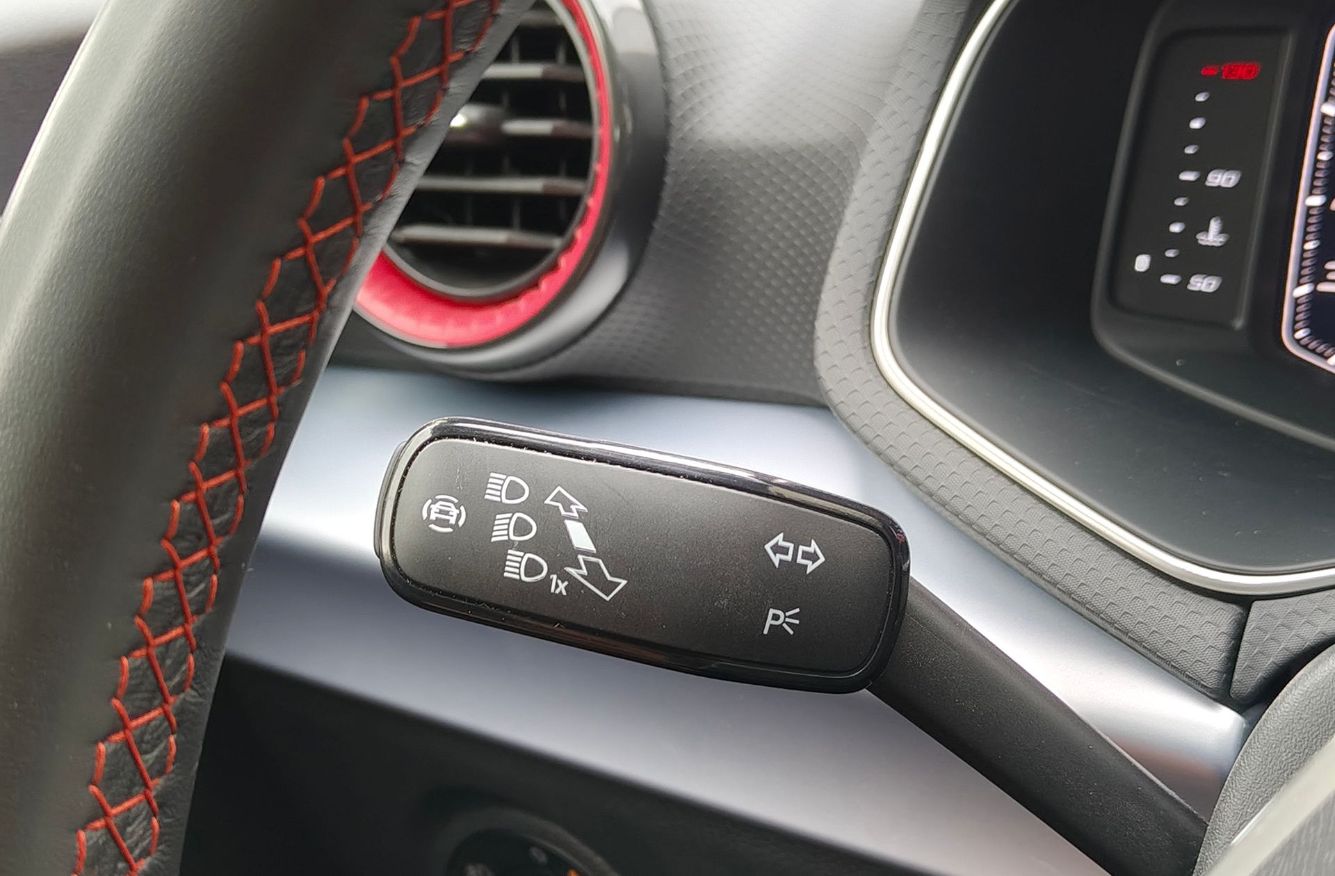SEAT Ibiza 1.5 TSI FR Plus DSG - foto 23