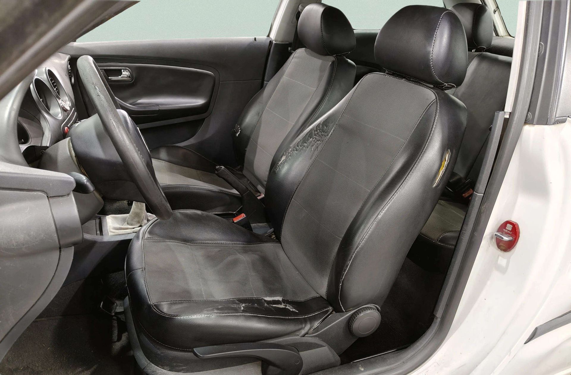 SEAT Ibiza 1.4 16v Stella - foto 8