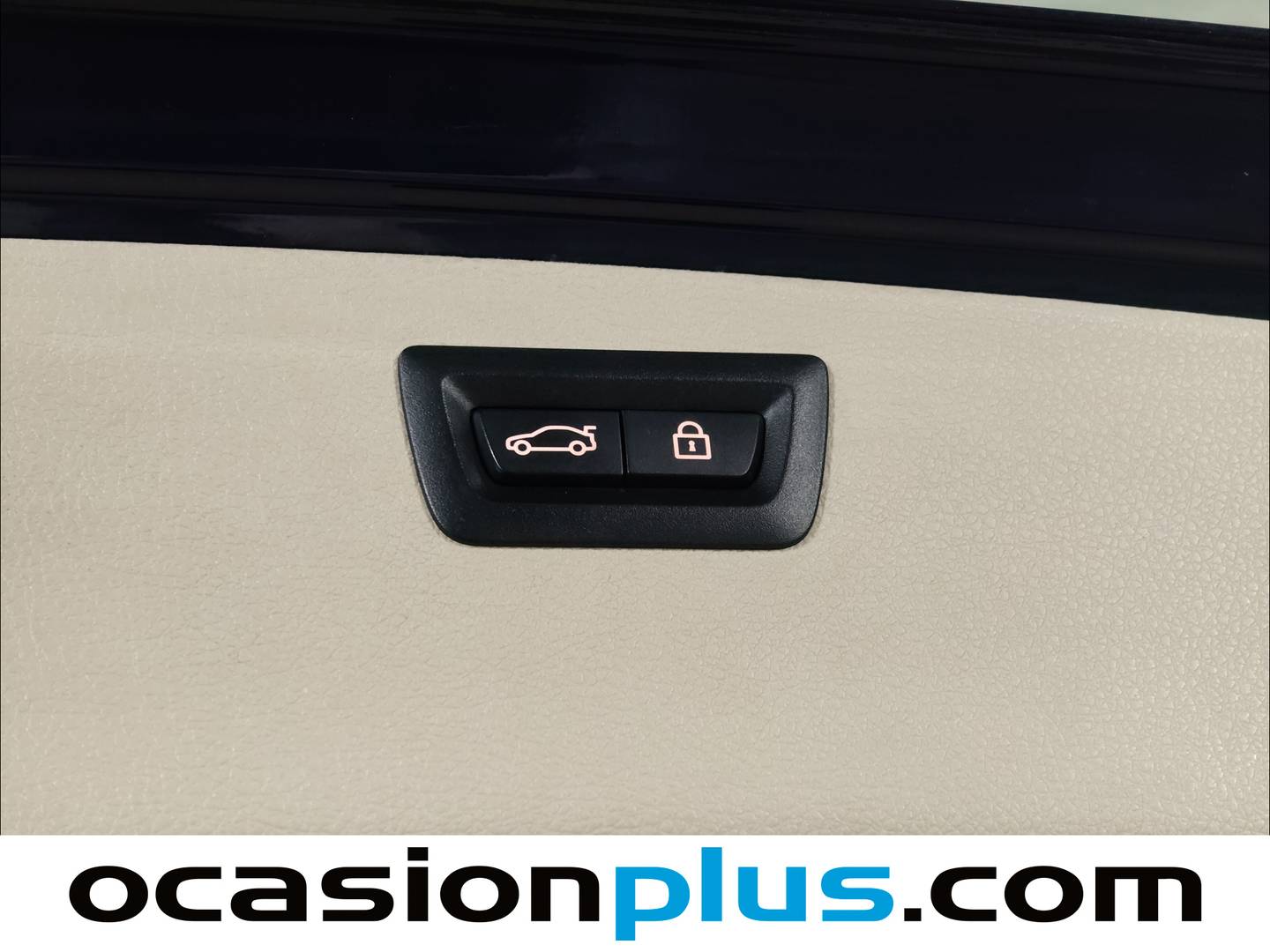 Foto BMW Serie 3 BMW Serie 3 330d Touring (258 CV) Pack Luxury Line