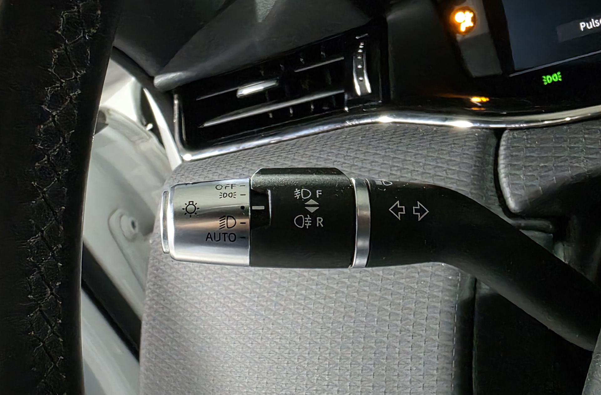 Land Rover Range Rover Evoque LD150 MHEV R-Dynamic S 4WD - foto 27