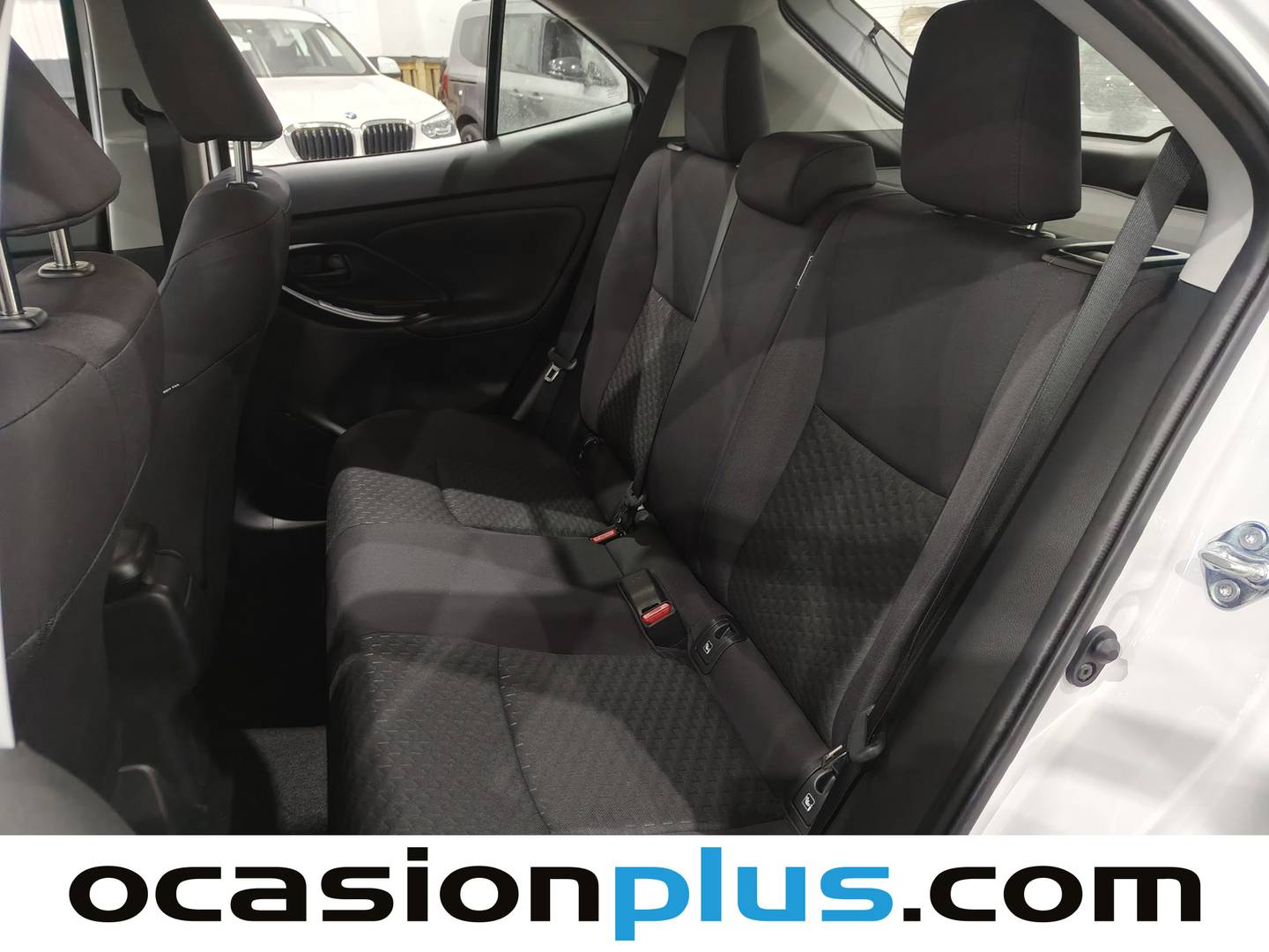 Foto Toyota Yaris Cross Toyota Yaris Cross 120H Business Plus (116 CV)