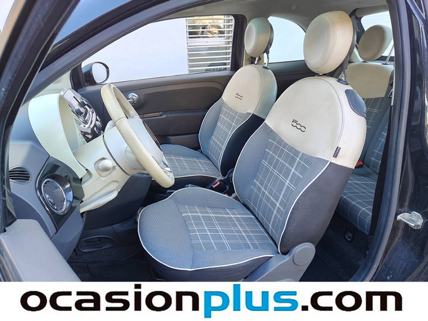 Foto Fiat 500 Fiat 500 1.2 8v Lounge (69 CV)