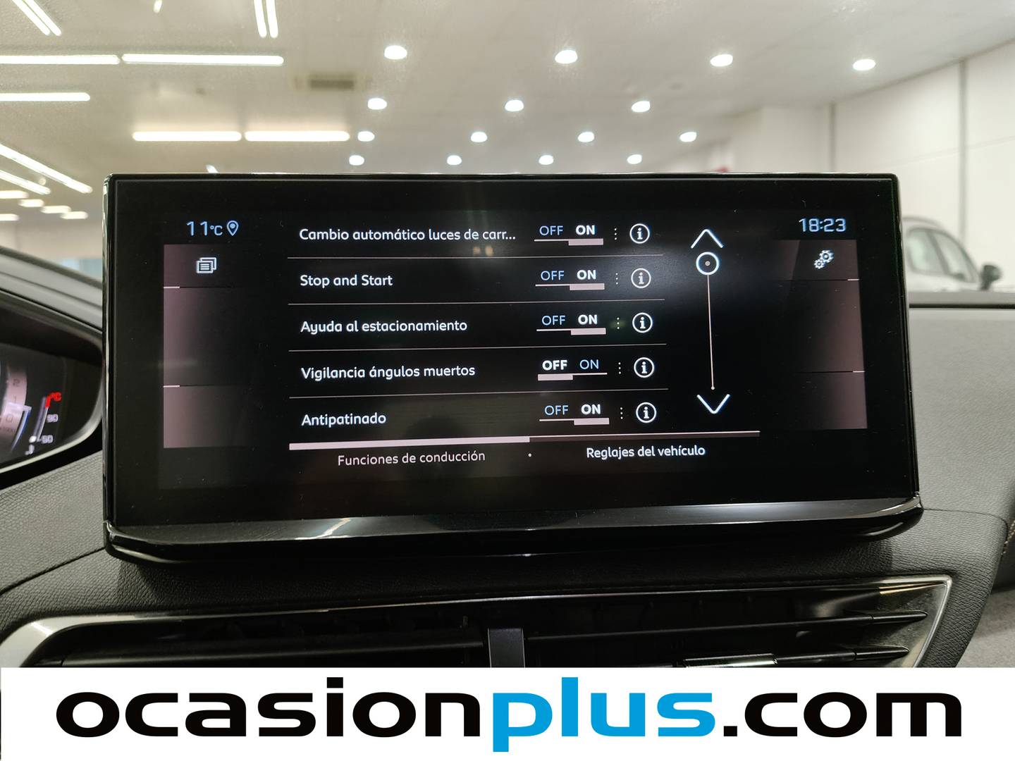 Foto Peugeot 3008 Peugeot 3008 PureTech 130 S&S GT EAT8 (130 CV)