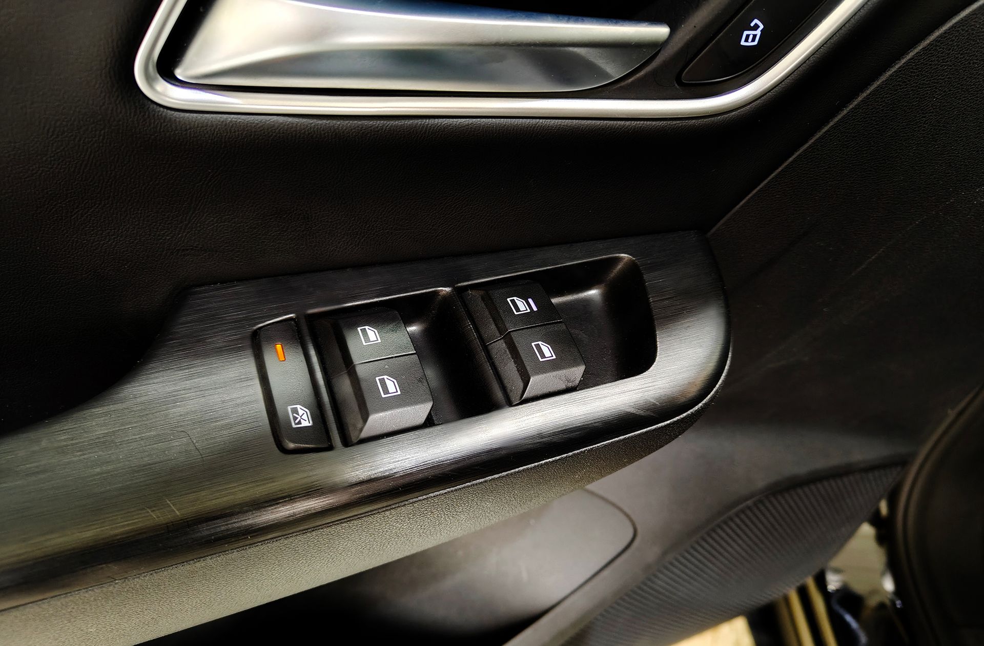 MG ZS 1.5 Hybrid+ Luxury - foto 38