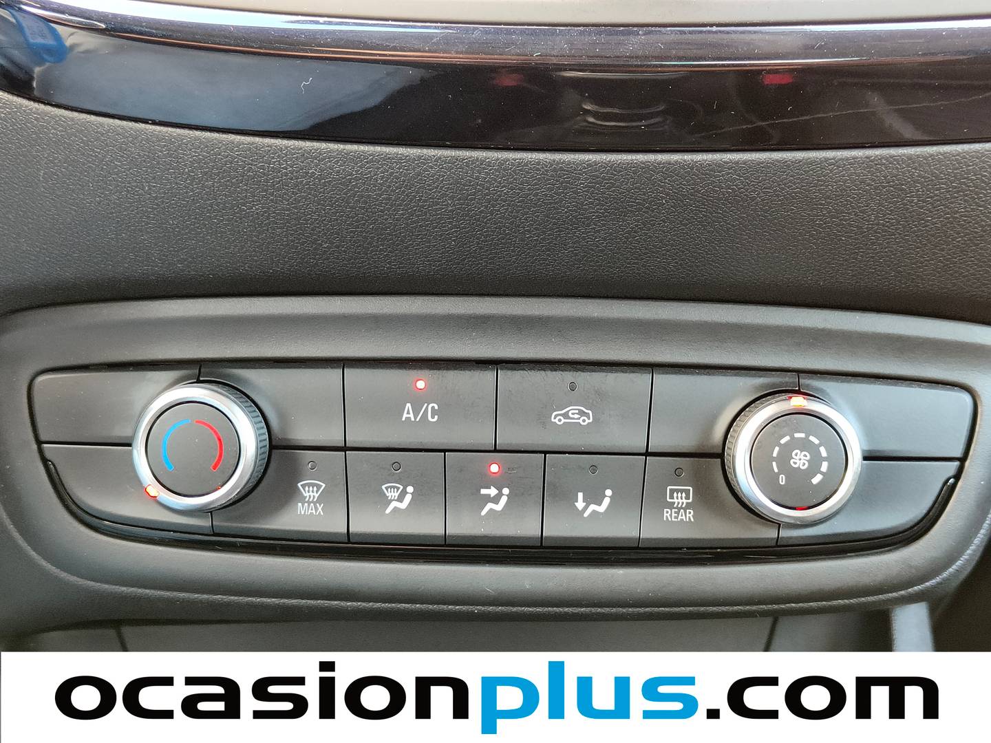 Paquetes del Opel Crossland X Opel Crossland X 1.2 S&S Design Line (110 CV)