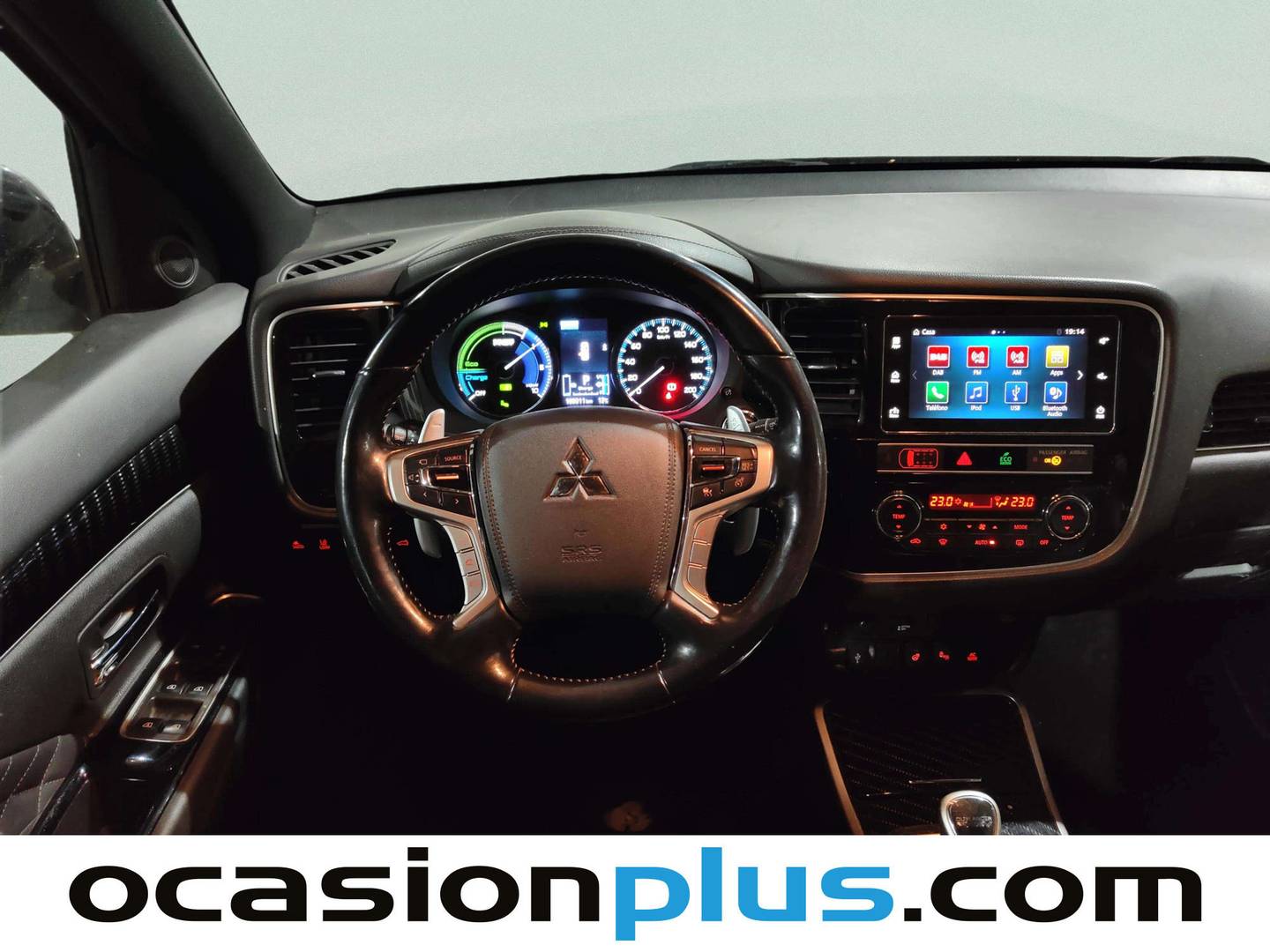 Foto Mitsubishi Outlander Mitsubishi Outlander 2.4 PHEV Kaiteki+ 4WD Auto (224 CV)