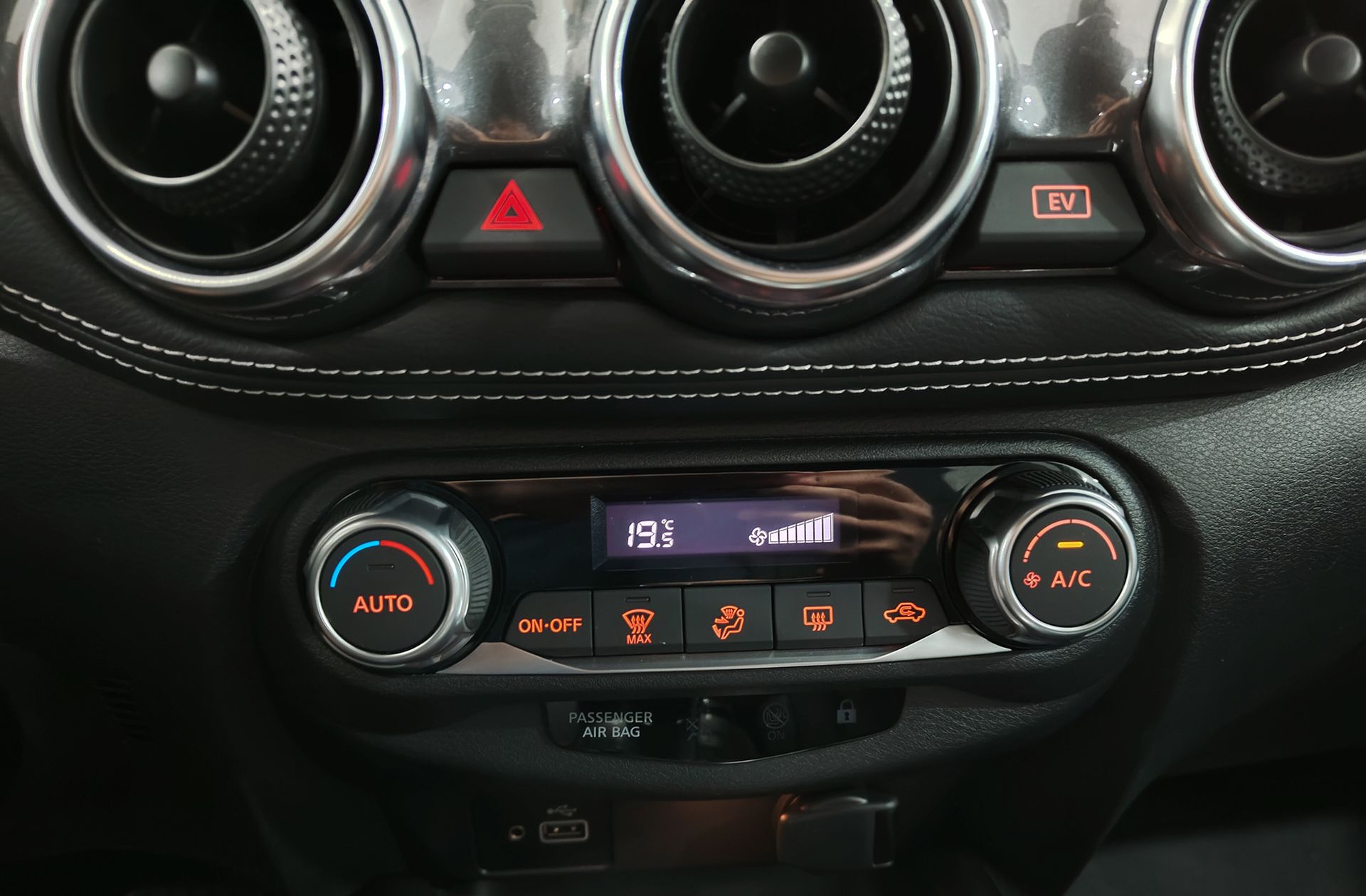 Nissan Juke Hybrid N-Design Black - foto 28