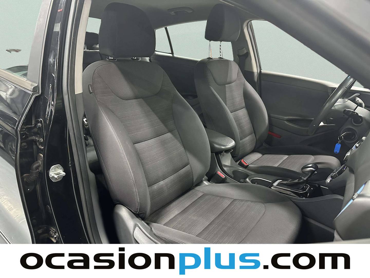 Foto asientos traseros Hyundai IONIQ Hyundai Ioniq 1.6 GDI HEV Klass Nav DCT (141 CV)