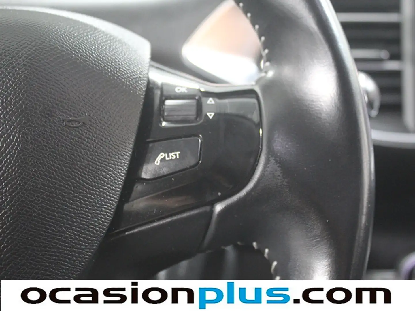 Foto Peugeot 308 Peugeot 308 SW 1.2 PureTech S&S Allure (130 CV)