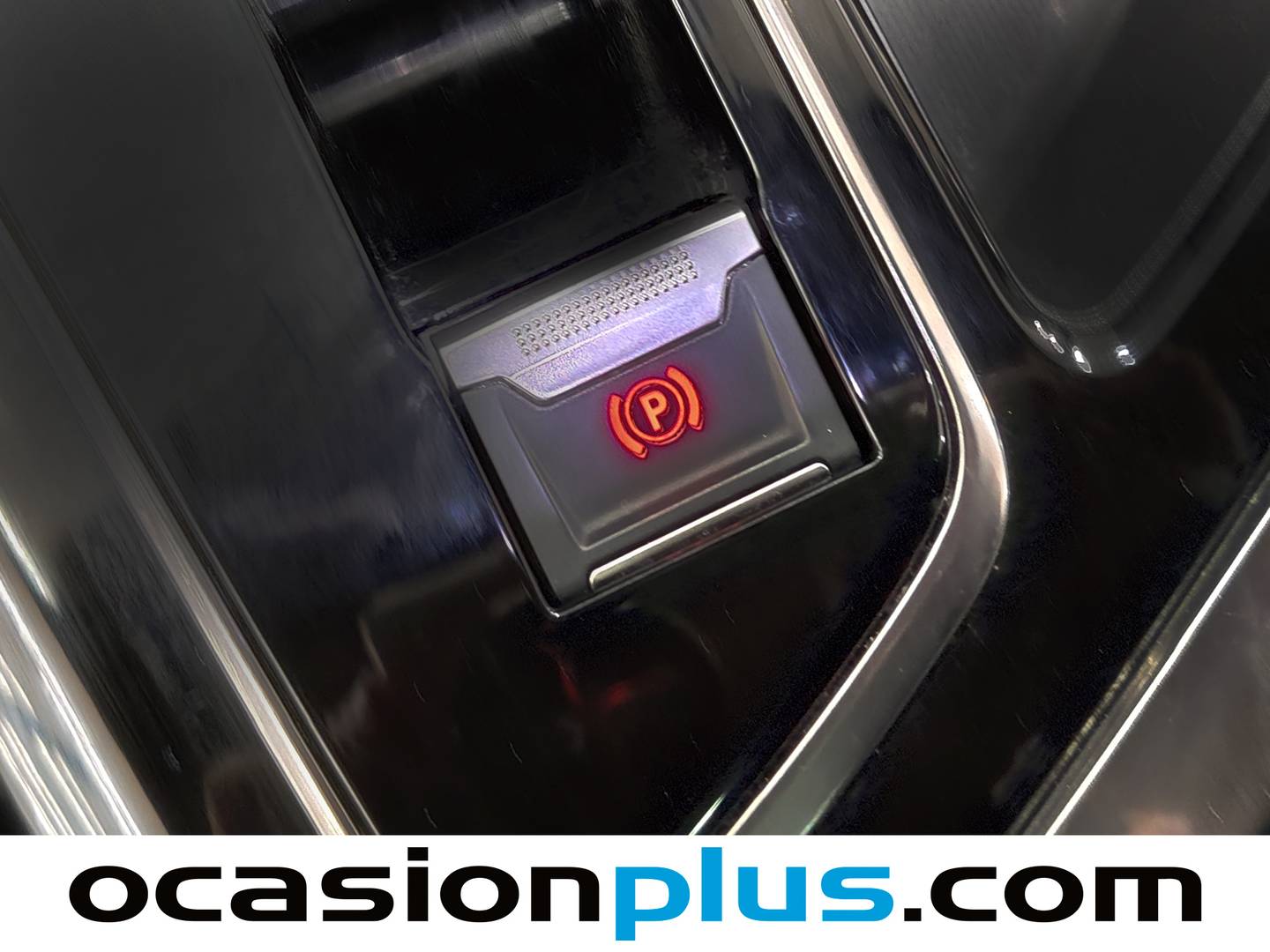 Foto Peugeot 3008 Peugeot 3008 PureTech 130 S&S GT EAT8 (130 CV)