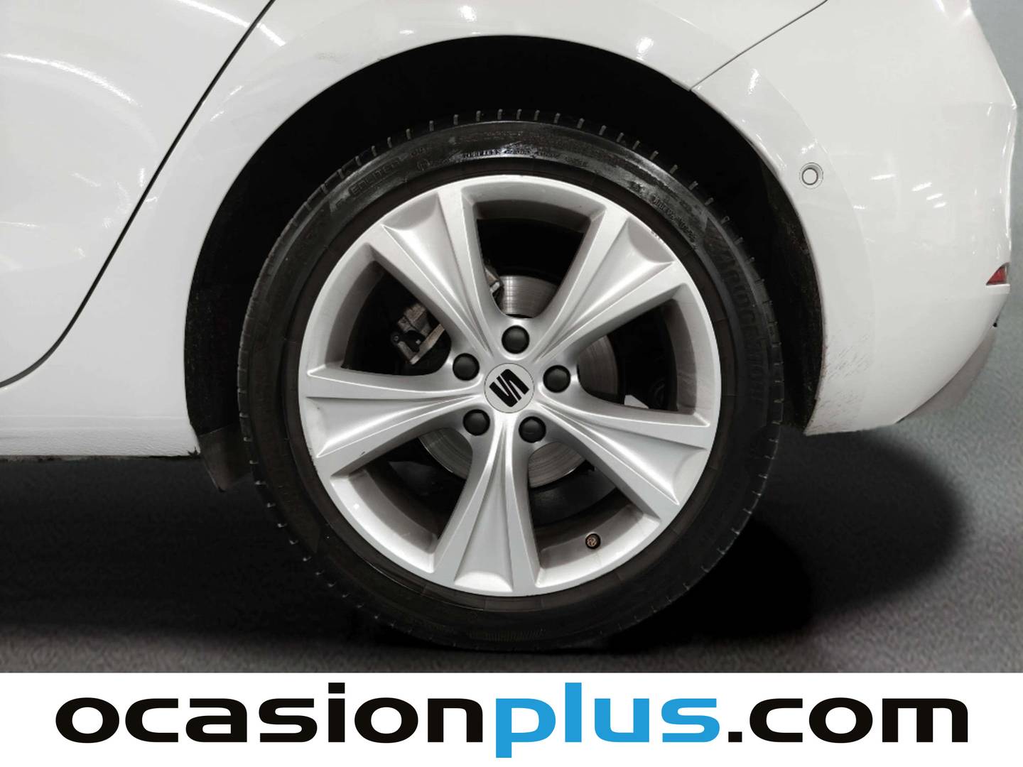 Seat León Seat León 1.5 eTSI S&S FR Special Edition DSG (150 CV) seminuevo