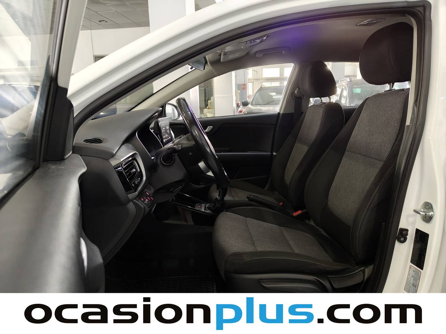 Foto KIA Stonic Kia Stonic 1.0 T-GDi Business (100 CV)