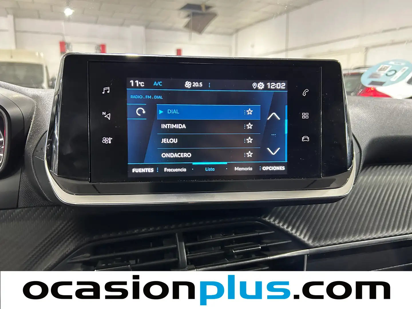 Foto Peugeot 208 Peugeot 208 PureTech 100 Allure  (100 CV)