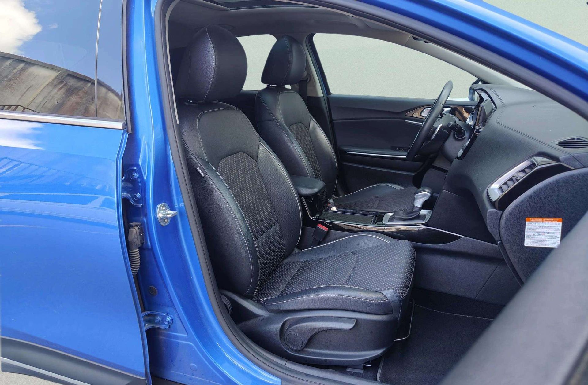 Kia XCeed 1.6 MHEV Emotion DCT - foto 21