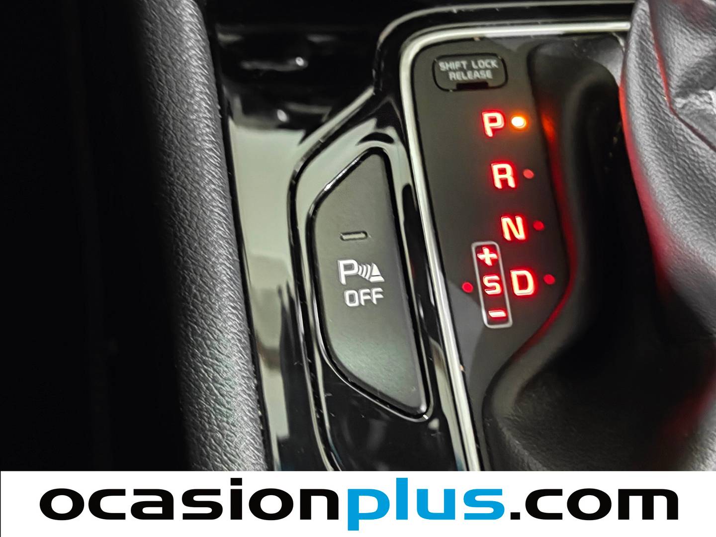 Paquetes del KIA Niro Kia Niro 1.6 GDi HEV Híbrido Emotion (141 CV)