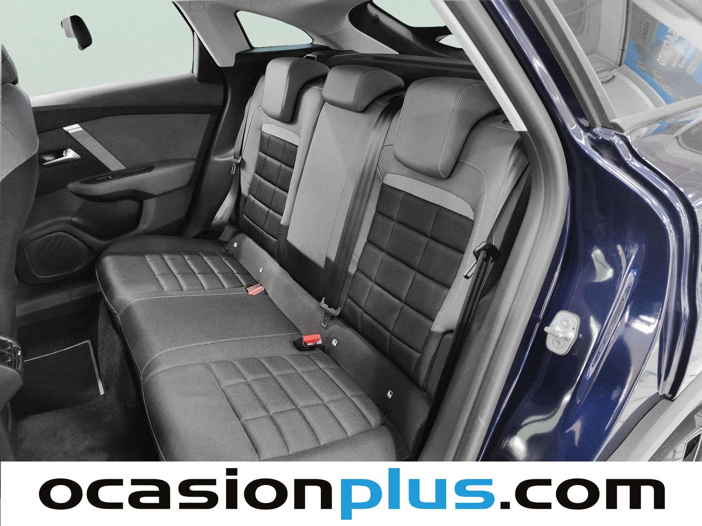 Foto asientos traseros Citroën C4 Citroen C4 Collection Hybrid ë-DCS6 (145 CV)