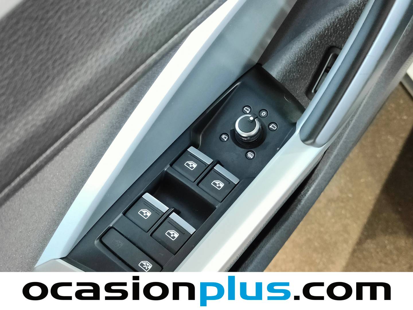 Foto Audi Q3 Audi Q3 Advanced 35 TFSI 110 kW (150 CV) S tronic