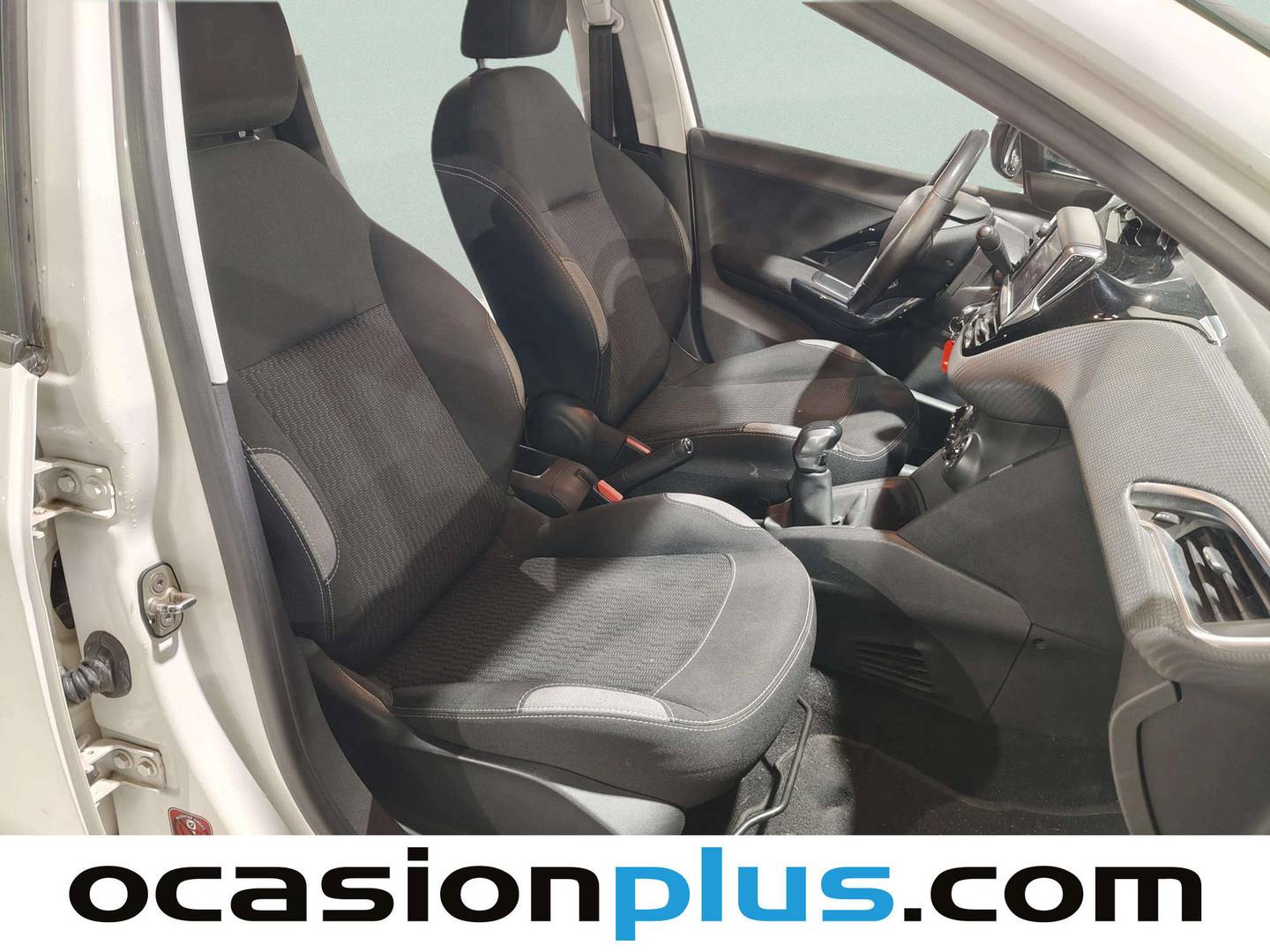 Peugeot 208 Peugeot 208 1.6 BlueHDi Style (100 CV) km 0