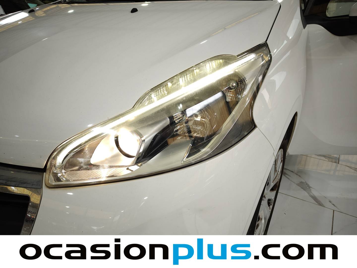 Acabados Peugeot 208 Peugeot 208 1.2 PureTech Active (82 CV)