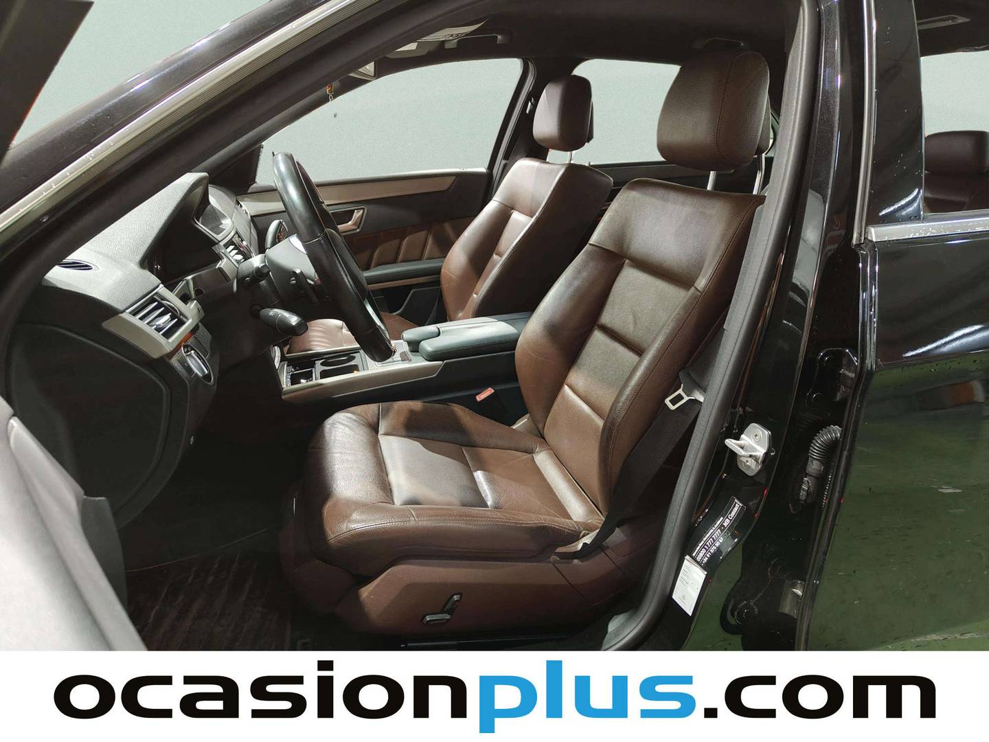 Foto asientos traseros Mercedes Clase E Mercedes Clase E E 350 CDI BE Avantgarde (265 CV)
