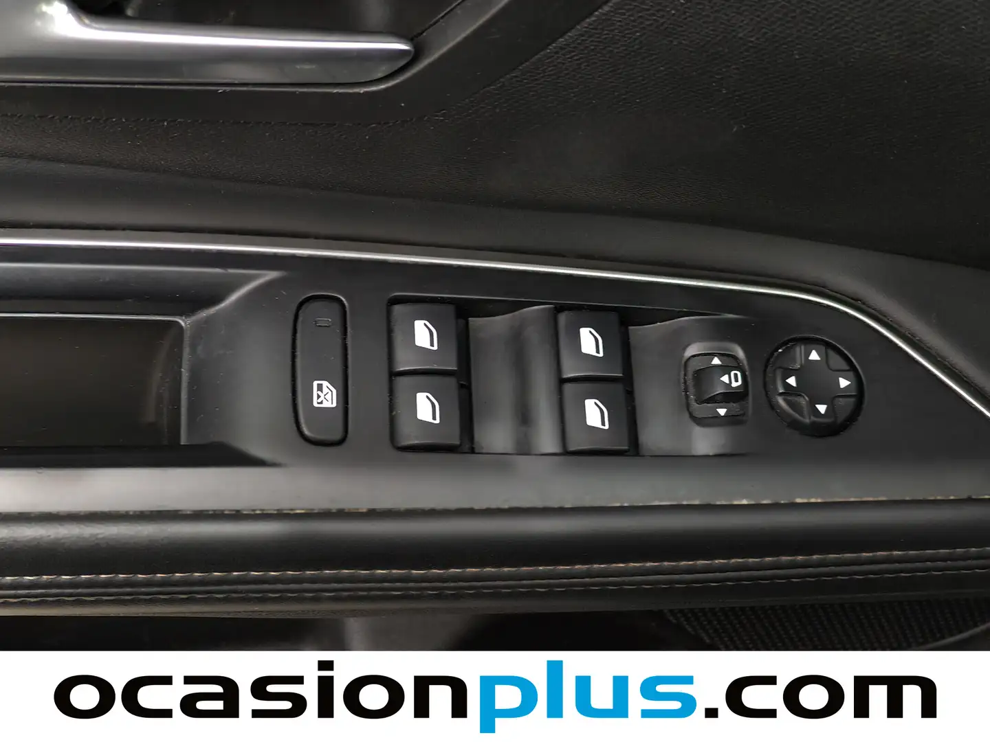 Foto Peugeot 5008 Peugeot 5008 BlueHDi 130 S&S Allure (130 CV) 7 Plazas