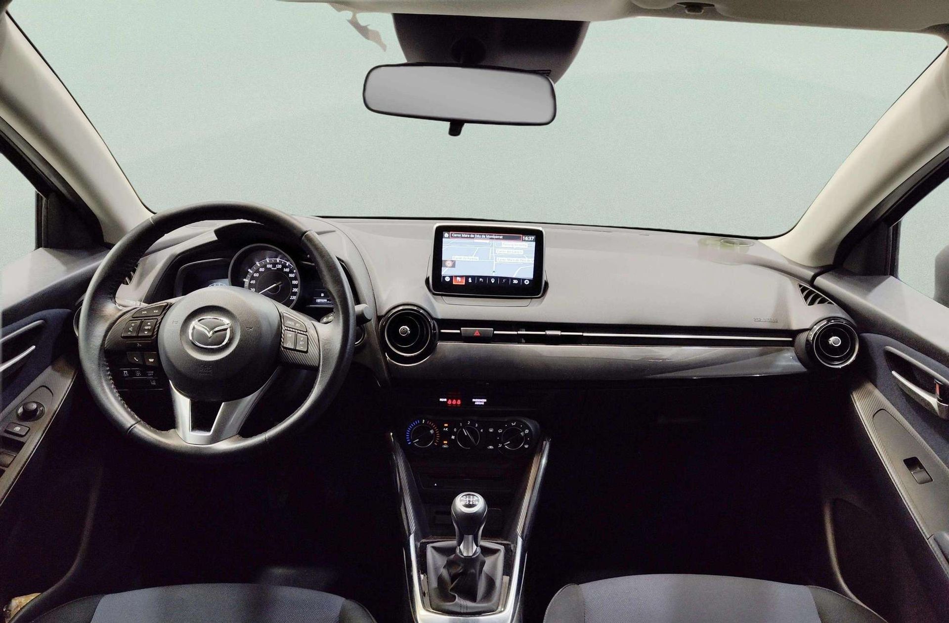 Mazda2 1.5 GE Style+ - foto 6