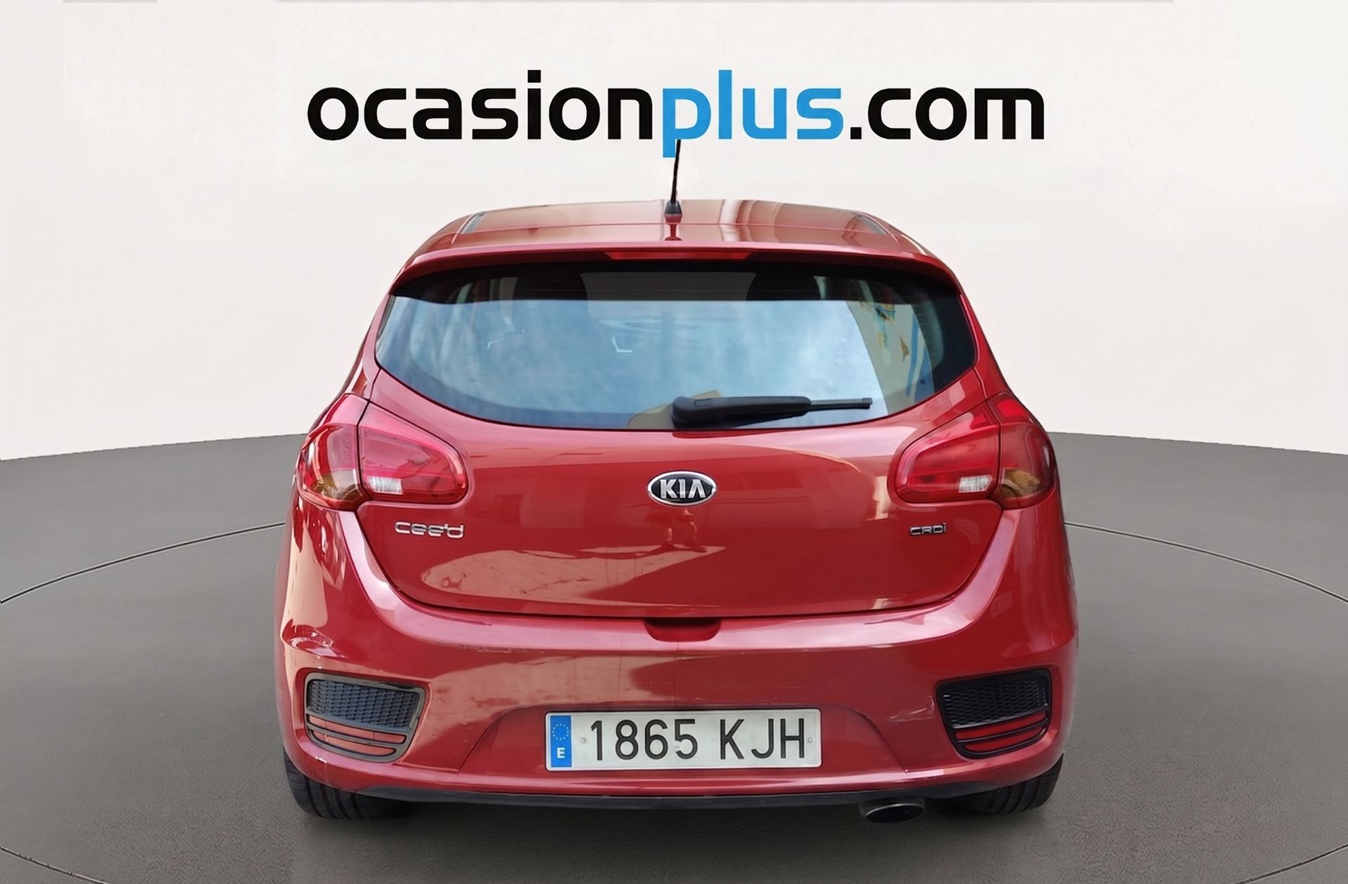 Kia Ceed 1.4 CRDi WGT Concept Plus - foto 12