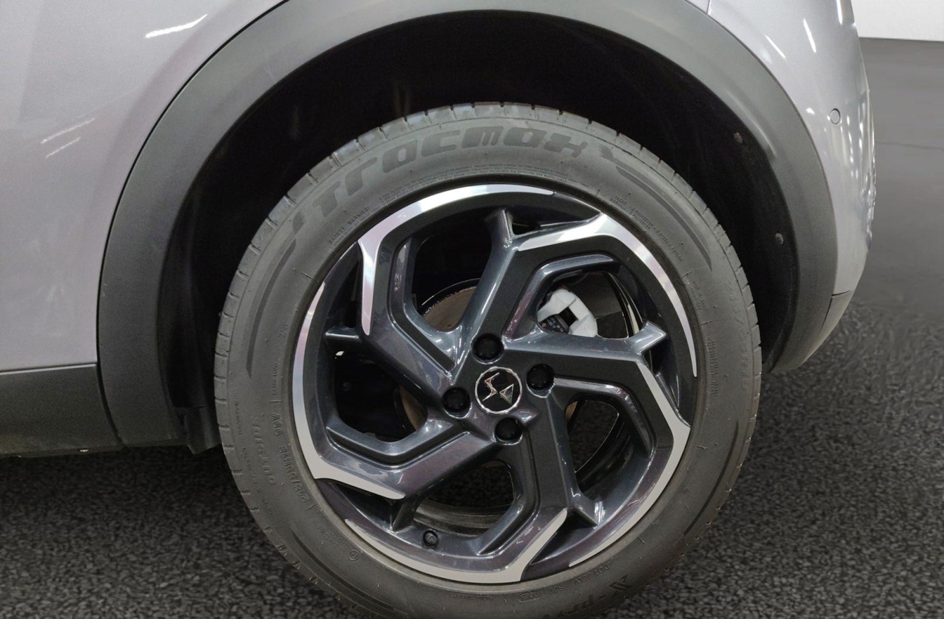 DS DS 3 Crossback PureTech 130 Grand Chic EAT8 - foto 38
