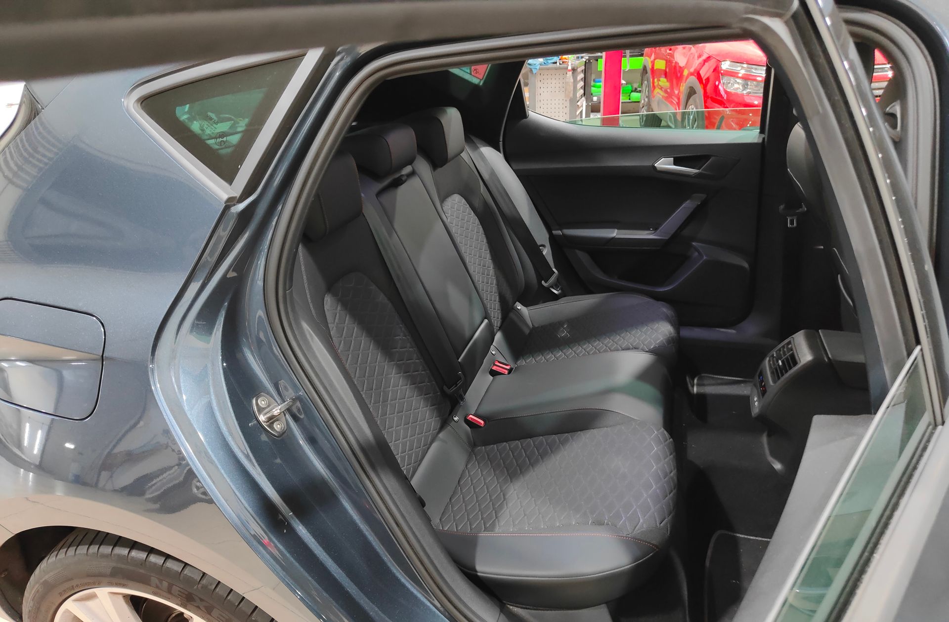 SEAT León 1.5 TSI FR Go L - foto 18