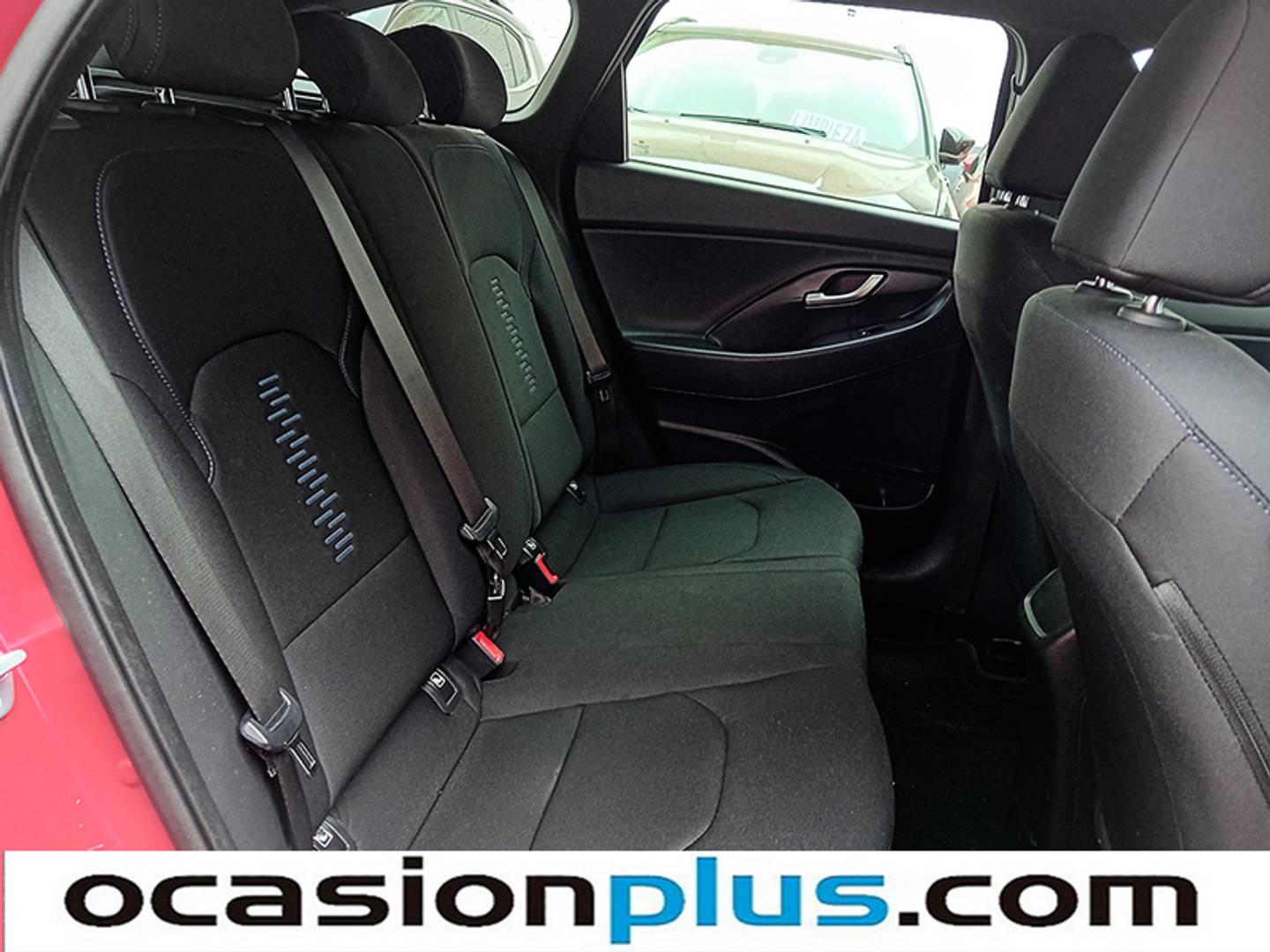 Foto Hyundai i30 Hyundai i30 CW 1.0 TGDI Go! (120 CV)