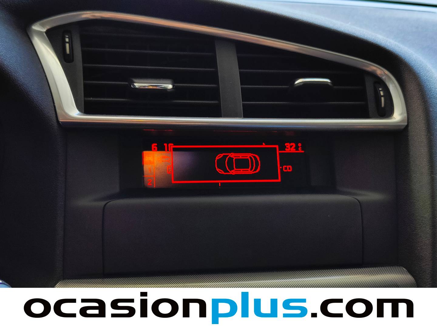 Equipamiento del Citroën C4 Citroën C4 1.6 HDI Seduction (92 CV)