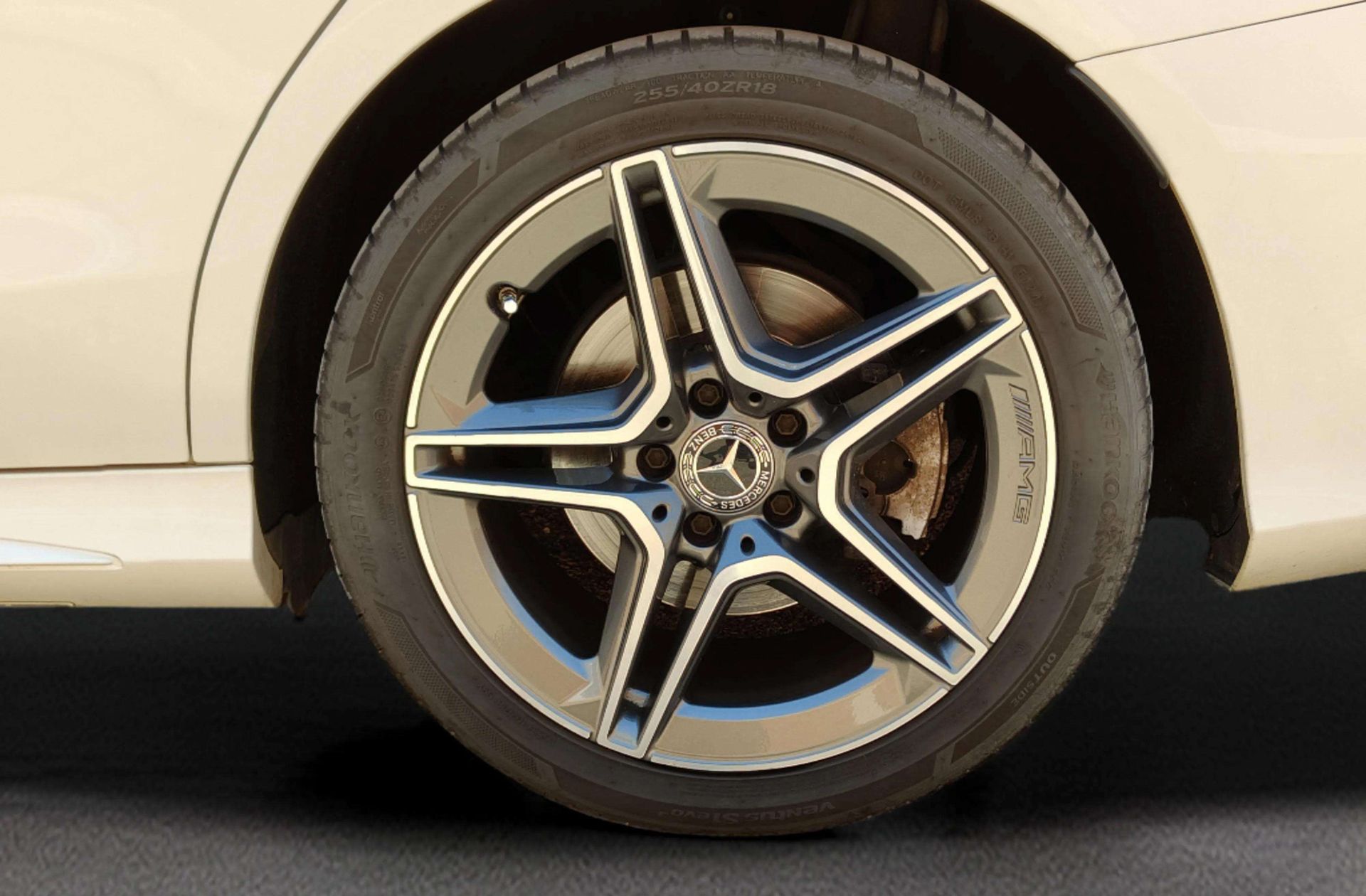 Mercedes-Benz Clase C 300 Pack AMG - foto 35