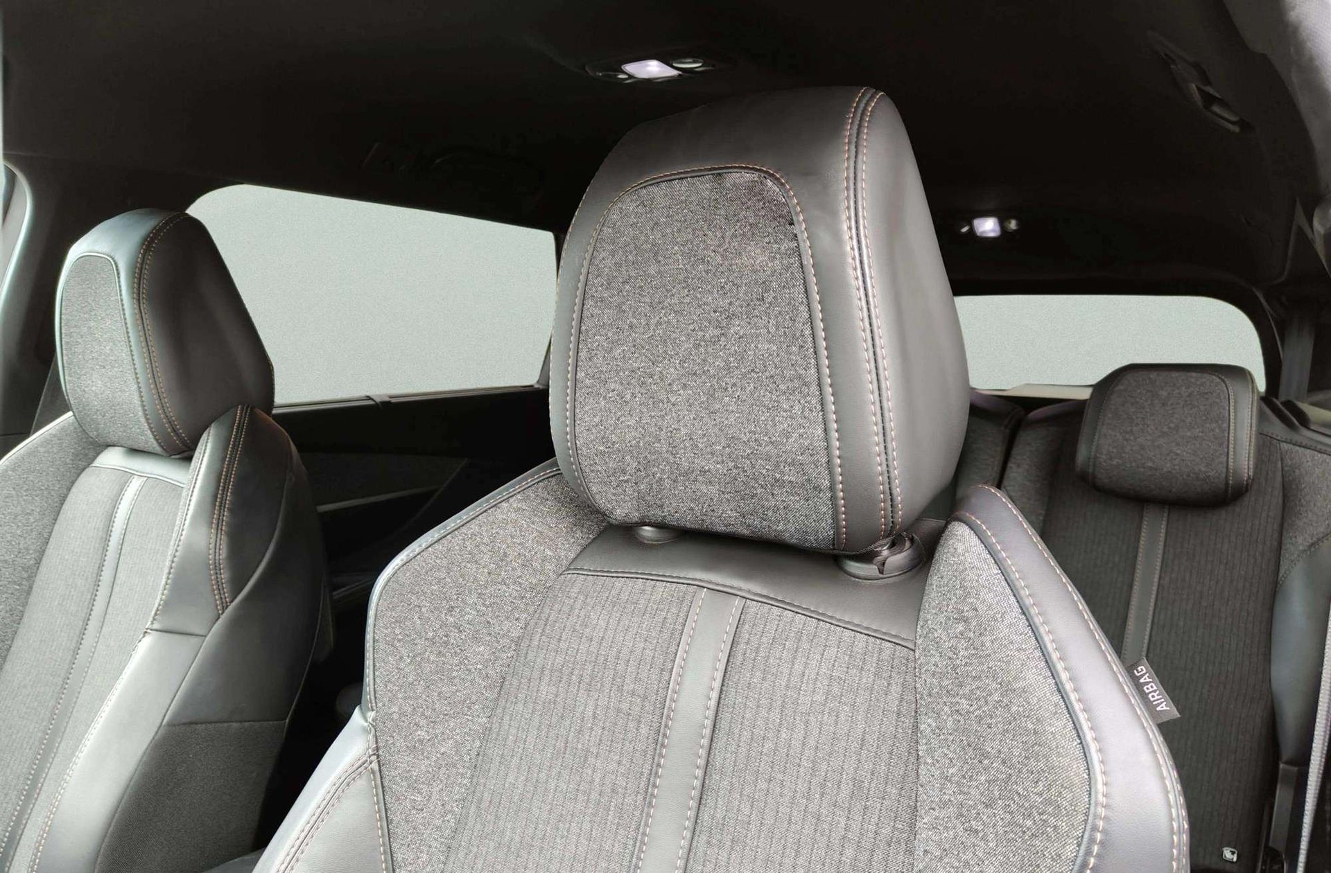 Peugeot 5008 1.6L THP GT Line EAT6 7 plazas - foto 18