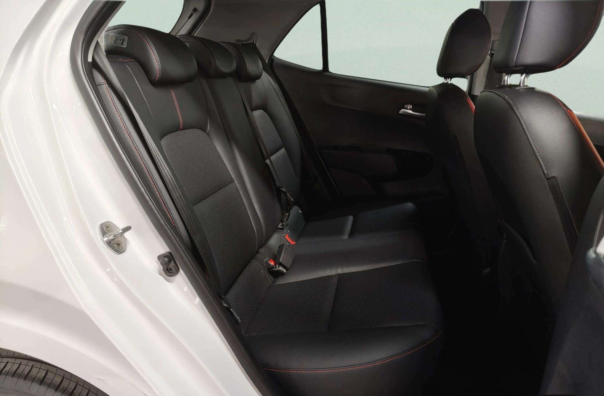 Kia Picanto 1.0 T-GDi GT Line - foto 17