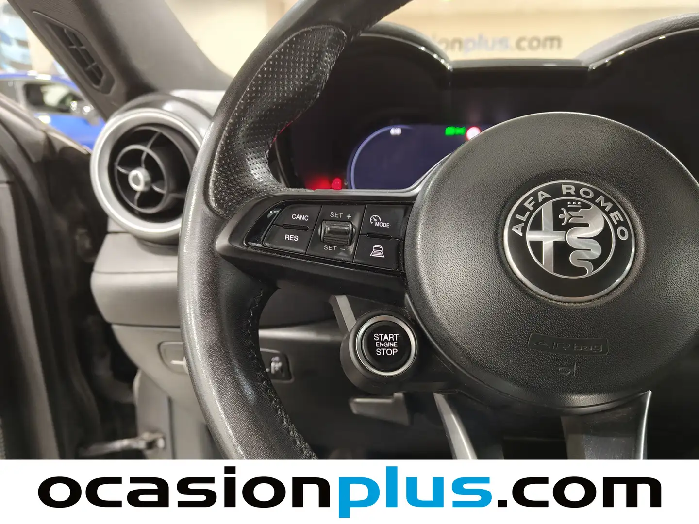 Foto Alfa Romeo Tonale Alfa Romeo Tonale 1.6 DS Sprint FWD (130 CV)