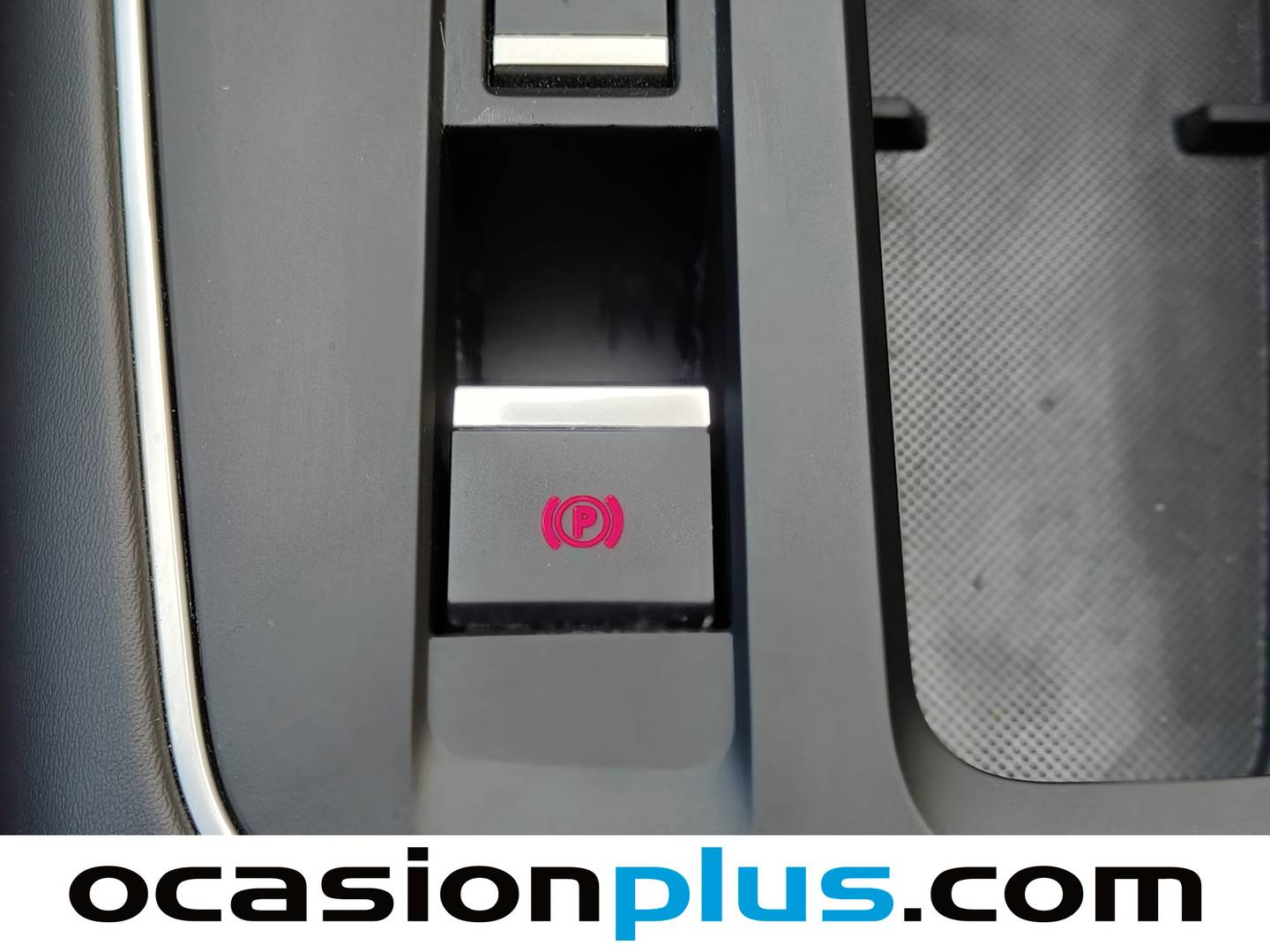 Foto Citroën C5 Aircross Citroen C5 Aircross Plug-in Hybrid 180 Plus e-EAT8 (180 CV)