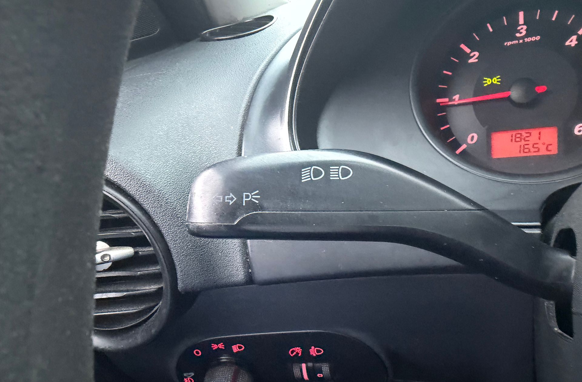 SEAT Ibiza 1.9 TDI Reference - foto 16