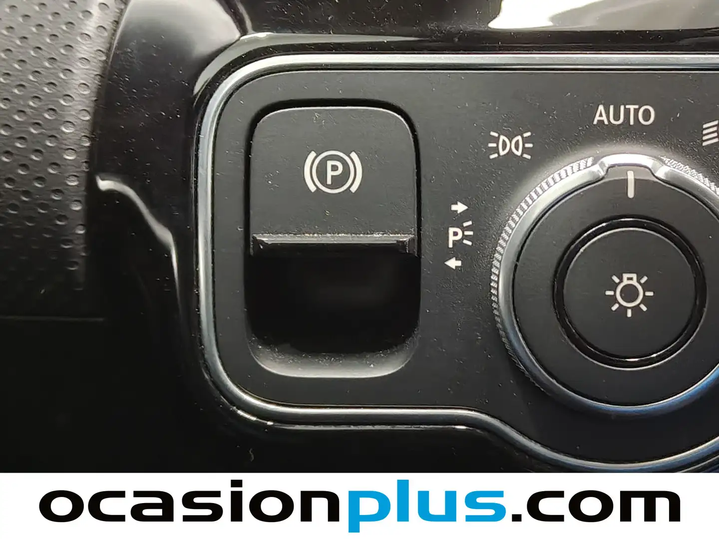 Foto Mercedes GLB Mercedes-Benz GLB GLB 200 d (150 CV)