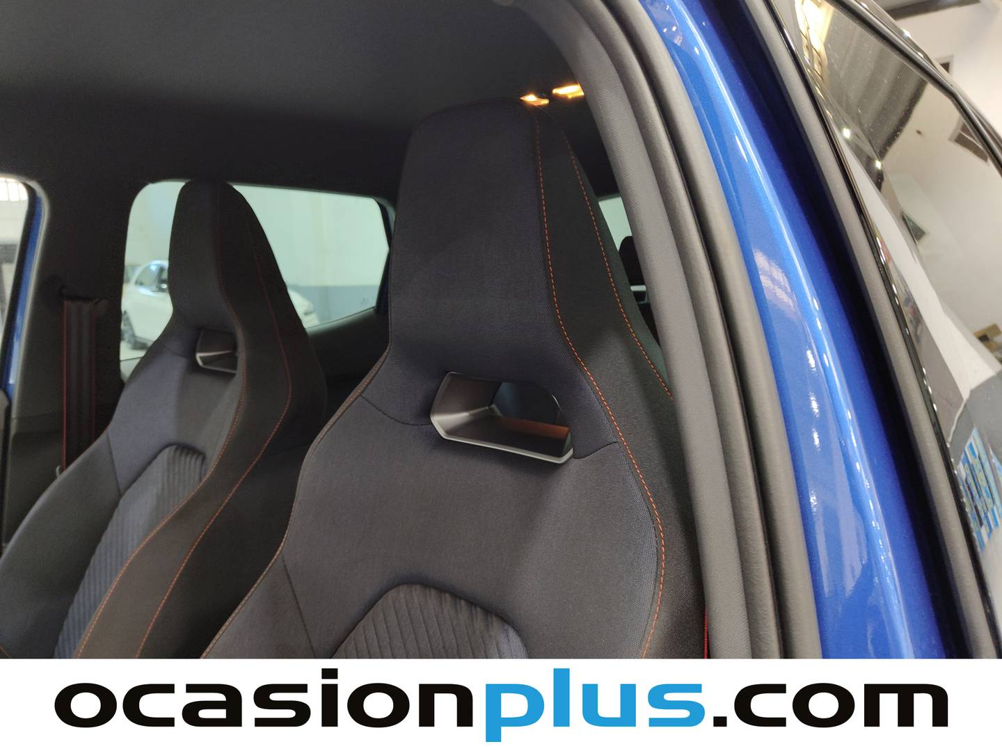 Extras y acabados del Seat Arona Seat Arona 1.0 TSI FR Special Edition (115 CV)