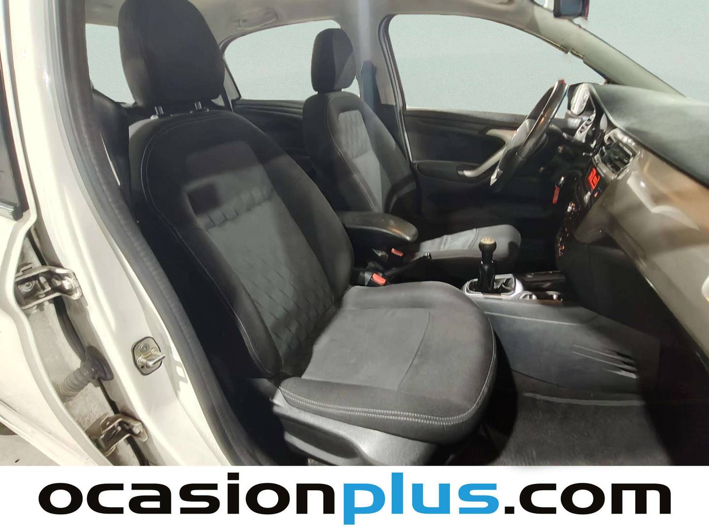 Foto Citroën C-Elysée Citroen C-Elysee BlueHDi 100 Exclusive (100 CV)