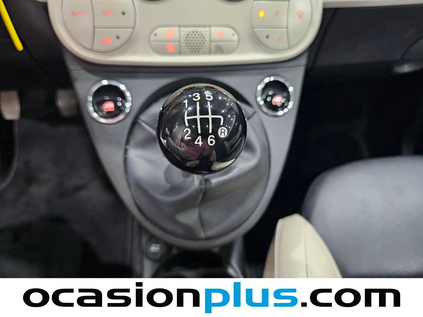 Fiat 500 Fiat 500 1.0 Hybrid Dolcevita (70 CV) de segunda mano