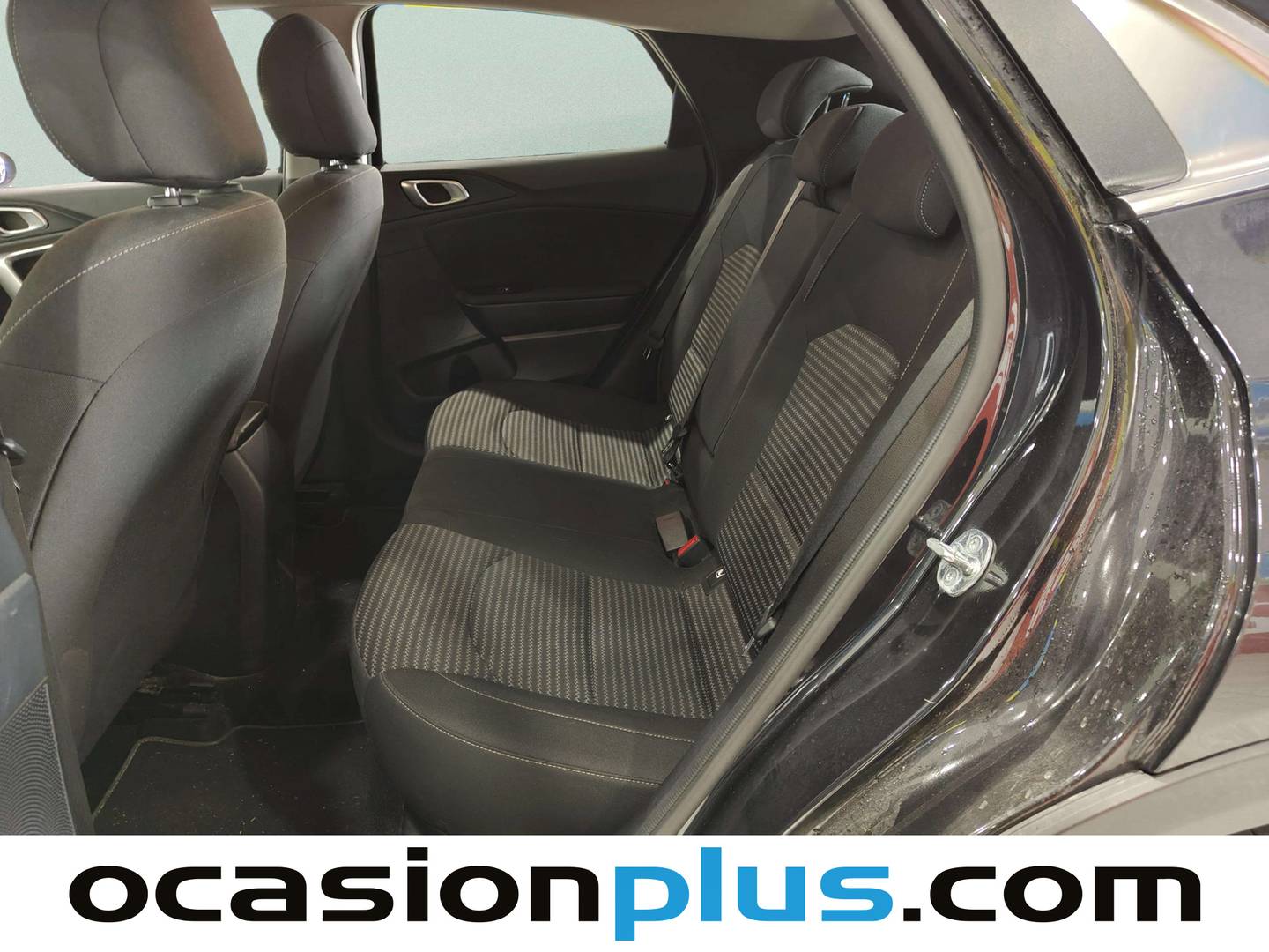 Foto asientos traseros KIA XCeed KIA XCeed 1.0 T-GDi Drive (100 CV)