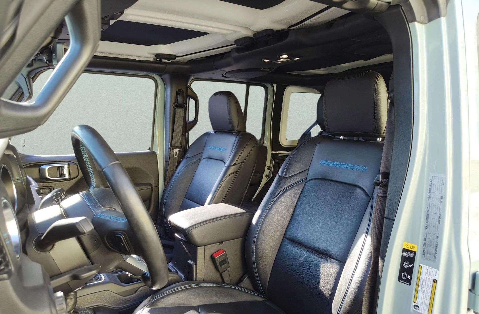 Jeep Wrangler 2.0 Rubicon 8ATX - foto 14
