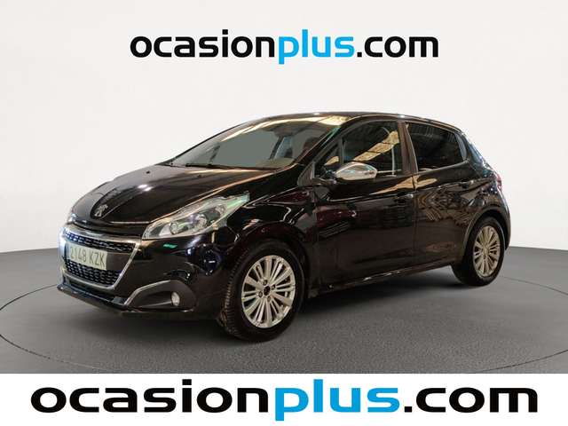Peugeot 208 PureTech Signature (82 CV) de segunda mano